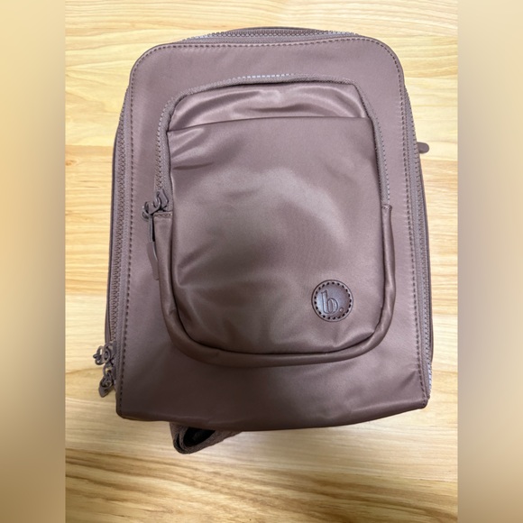 The Bookish Club Exclusive Subscriber Brown Belt Bag NWOT Crossbody Sling - Picture 4 of 6